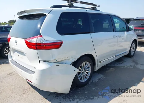 2015 Toyota Sienna Xle Premium 8 Passenger z USA, uszkodzony, nr VIN 5TDYK3DCXFS672690